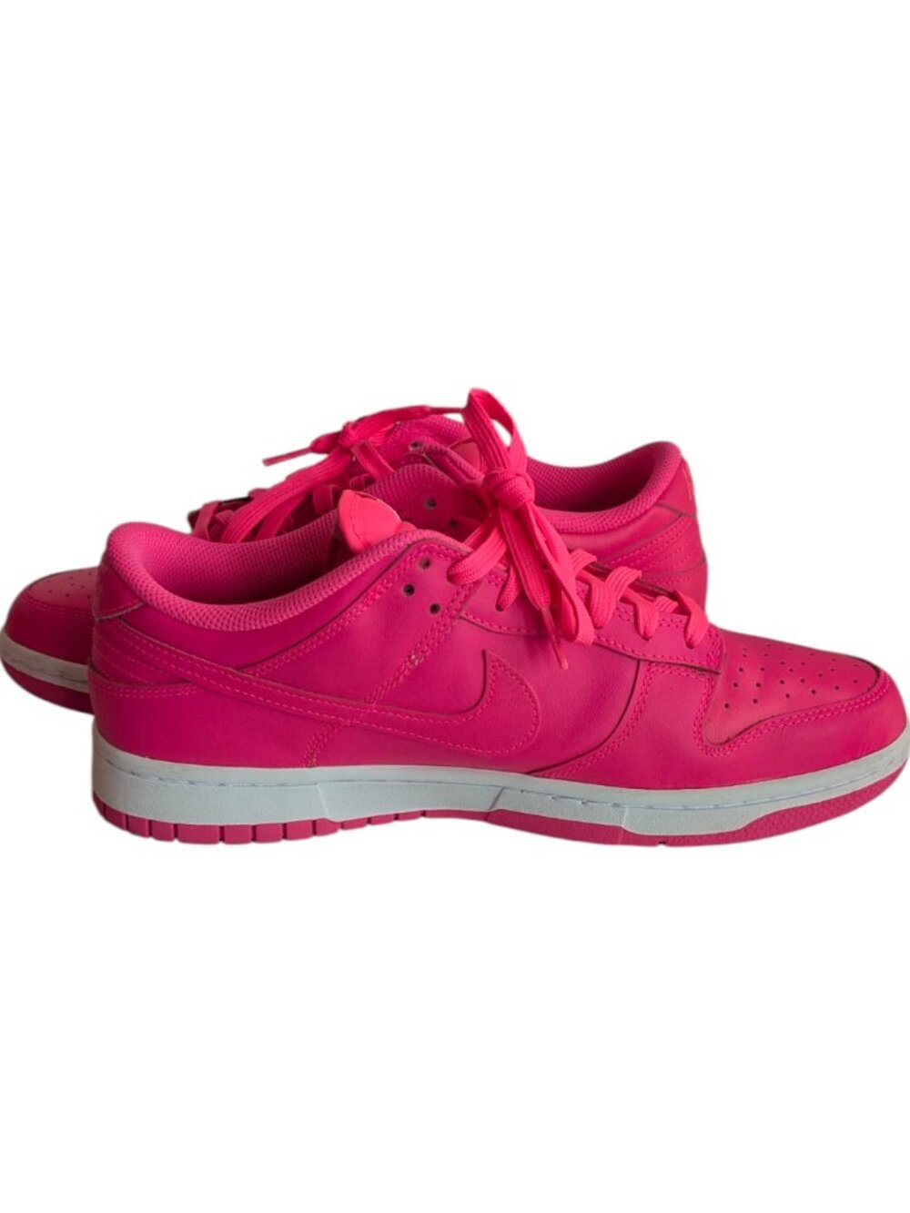 Nike "Hyper Pink" Low-Top Dunks |  💕
